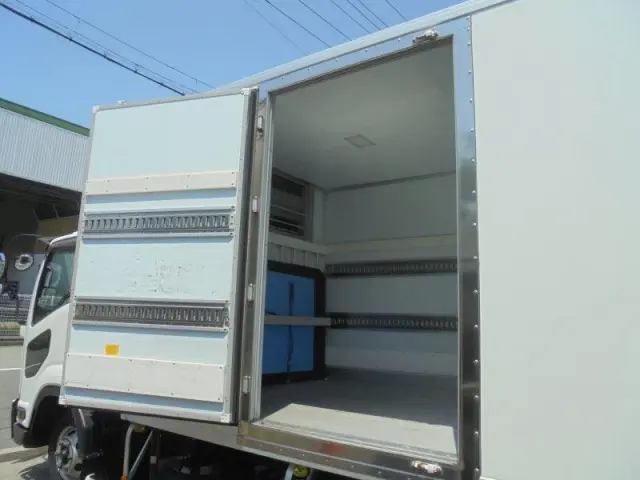 いすゞ フォワード 2PG-FRR90S2の写真12