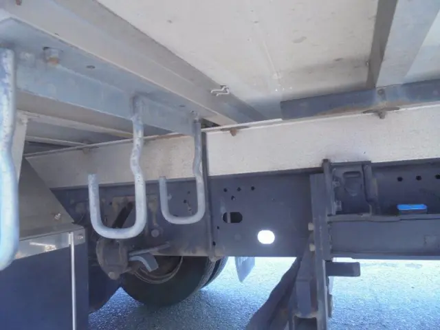 いすゞ フォワード 2PG-FRR90S2の写真14