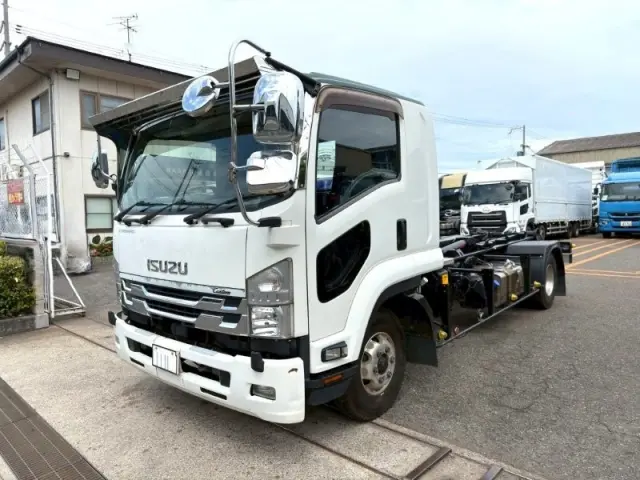 いすゞ フォワード 2RG-FRR90S2の写真1