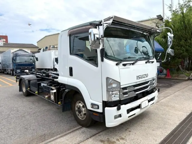 いすゞ フォワード 2RG-FRR90S2の写真2
