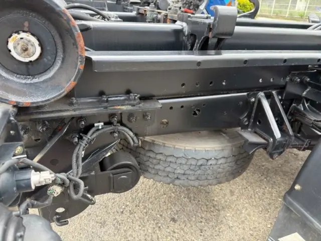 いすゞ フォワード 2RG-FRR90S2の写真14