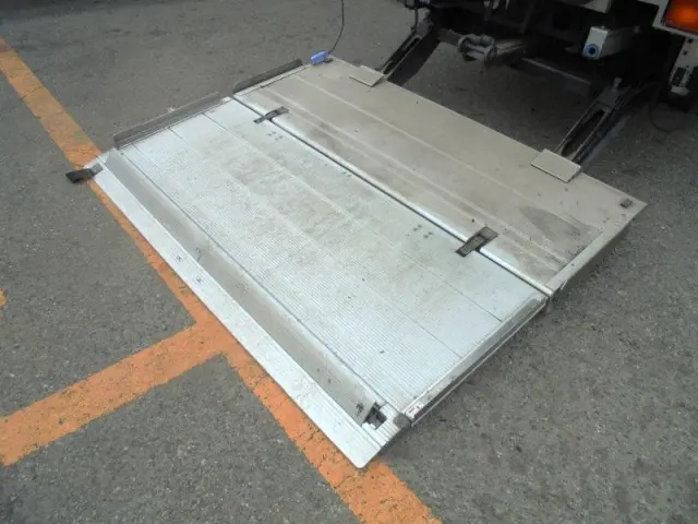 いすゞ フォワード TKG-FRR90S2の写真6