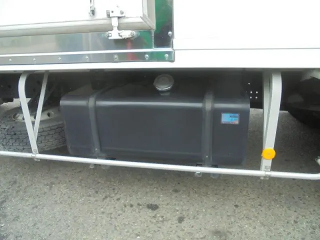 いすゞ フォワード TKG-FRR90S2の写真17