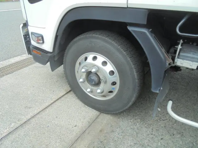 いすゞ フォワード TKG-FRR90S2の写真18