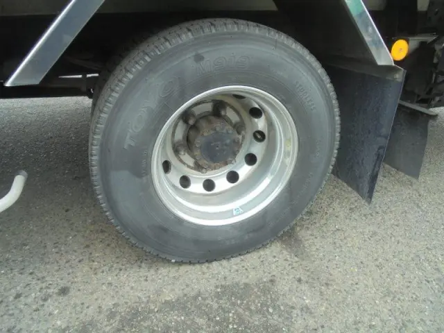 いすゞ フォワード TKG-FRR90S2の写真19