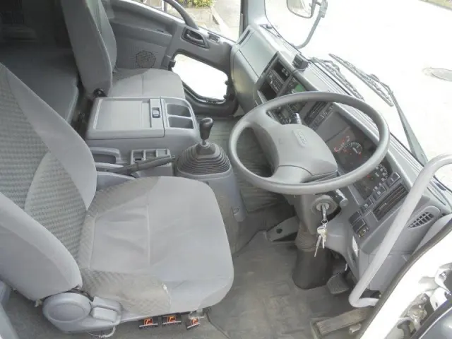 いすゞ フォワード TKG-FRR90S2の写真32