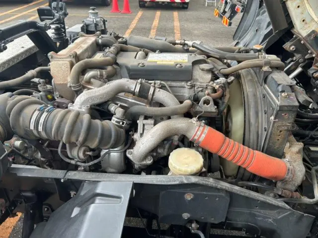 いすゞ フォワード 2RG-FRR90S2(2WD)の写真23