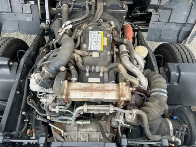 いすゞ フォワード 2RG-FRR90S2(2WD)の写真24