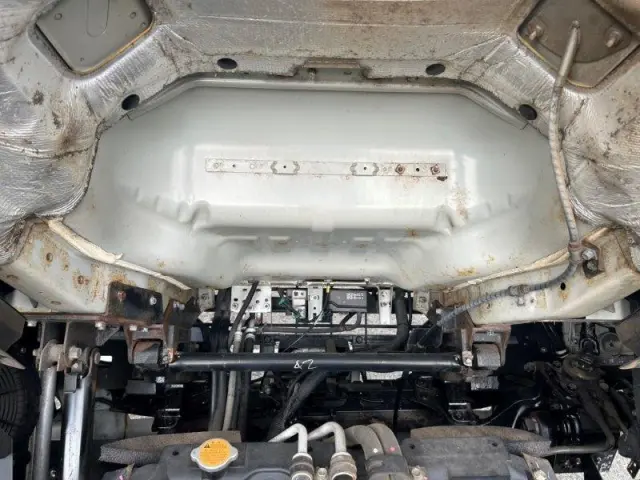 いすゞ フォワード 2RG-FRR90S2(2WD)の写真25