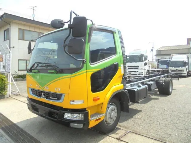 三菱 ファイター 2KG-FK72FZの写真1