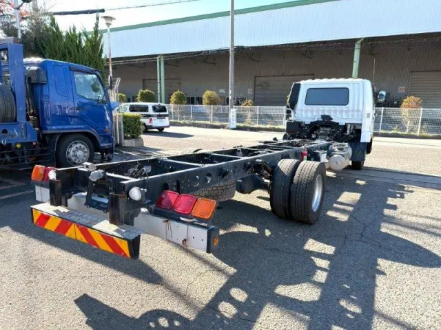 三菱 ファイター 2KG-FK72FZの写真3