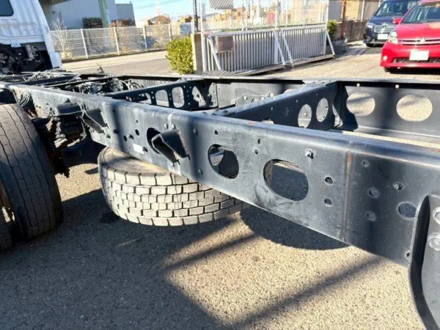 三菱 ファイター 2KG-FK72FZの写真6