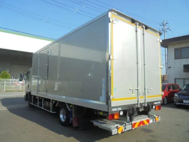 いすゞ フォワード 2PG-FRR90T2の写真4