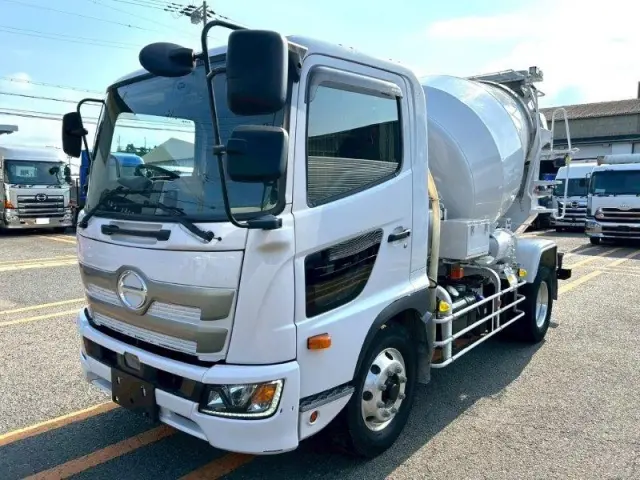 日野 レンジャー 2KG-FJ2ABA(2WD)の写真1