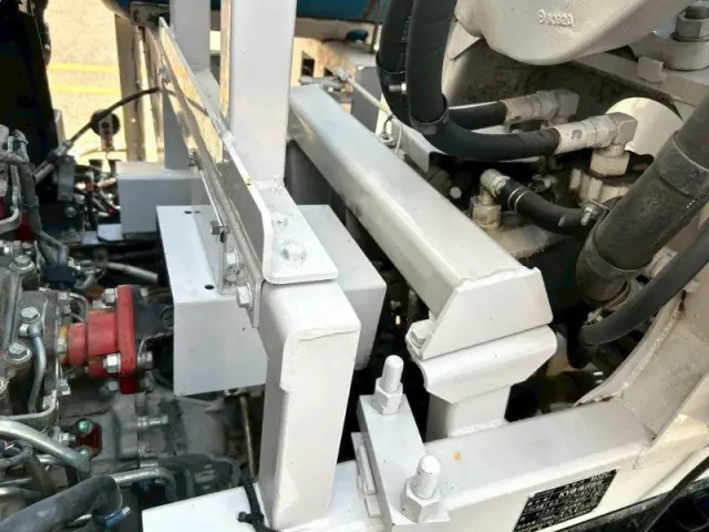 日野 レンジャー 2KG-FJ2ABA(2WD)の写真6