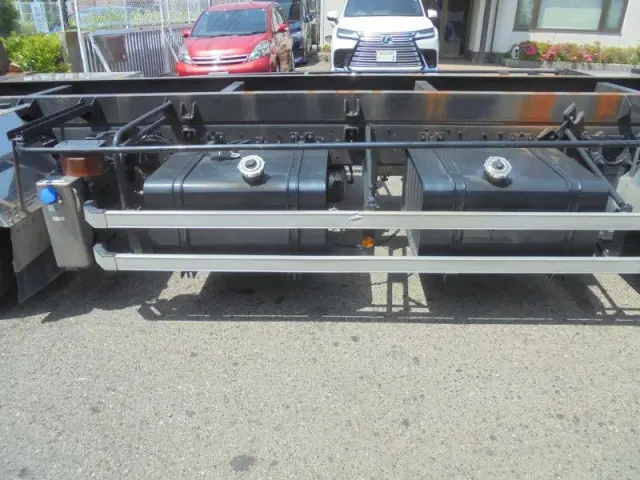 ＵＤ クオン QKG-CG5ZA(8x4)の写真13