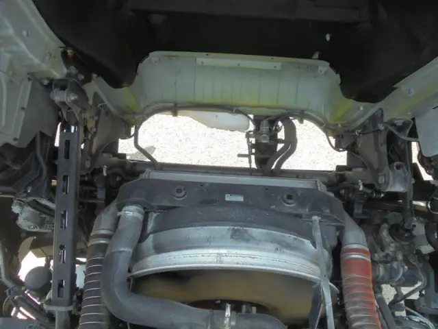 ＵＤ クオン QKG-CG5ZA(8x4)の写真17