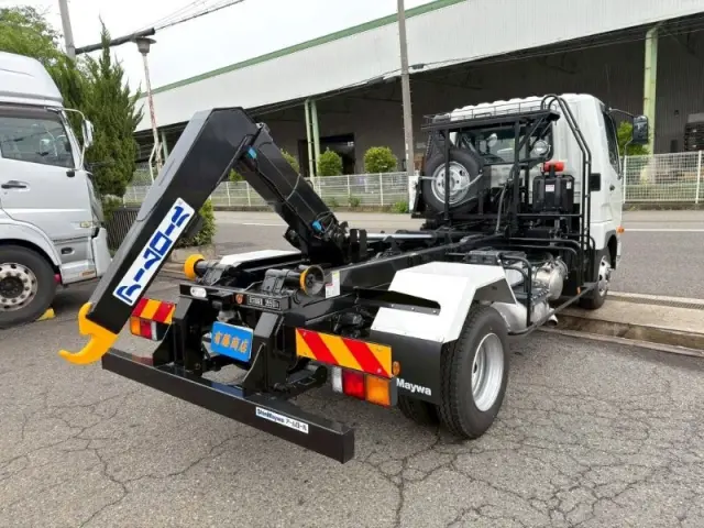 三菱 ファイター 2KG-FK72Fの写真7