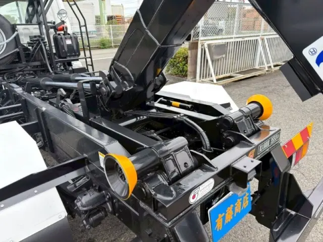 三菱 ファイター 2KG-FK72Fの写真9