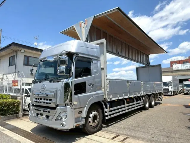 UD クオン 2PG-CD5CA(6x2)の写真5