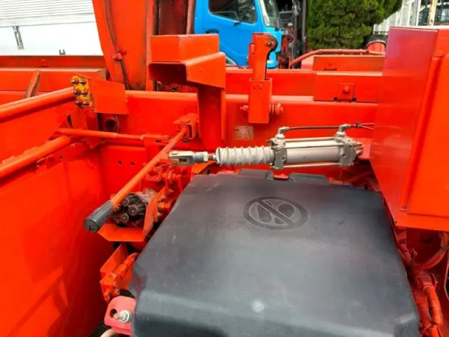 日野 プロフィア 2DG-FS1EGA(6x4)の写真24