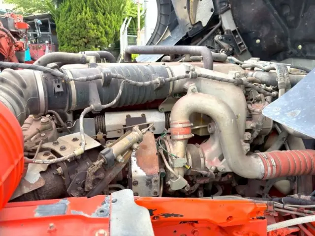 日野 プロフィア 2DG-FS1EGA(6x4)の写真26