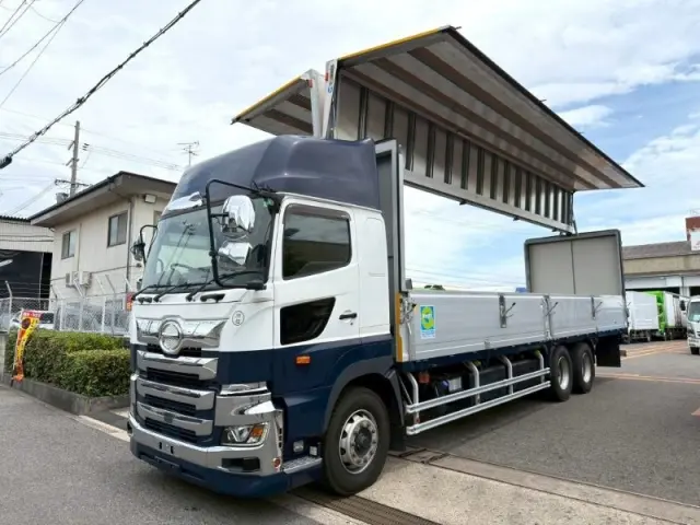 日野 プロフィア 2DG-FR1AHG(6x2)の写真5