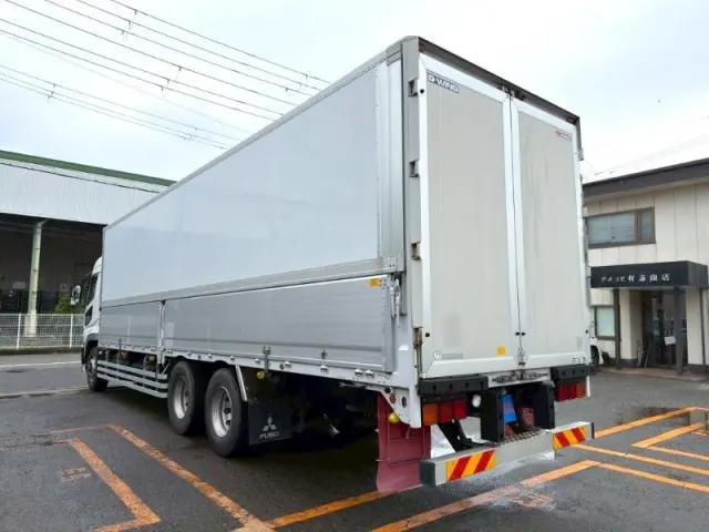 三菱 スーパーグレート QPG-FU64VZ(6x2)の写真4