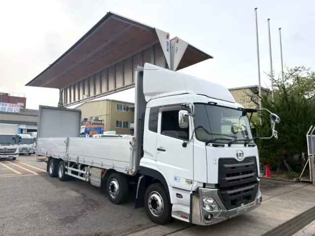 ＵＤ クオン 2PG-CG5CA(8x4)の写真6