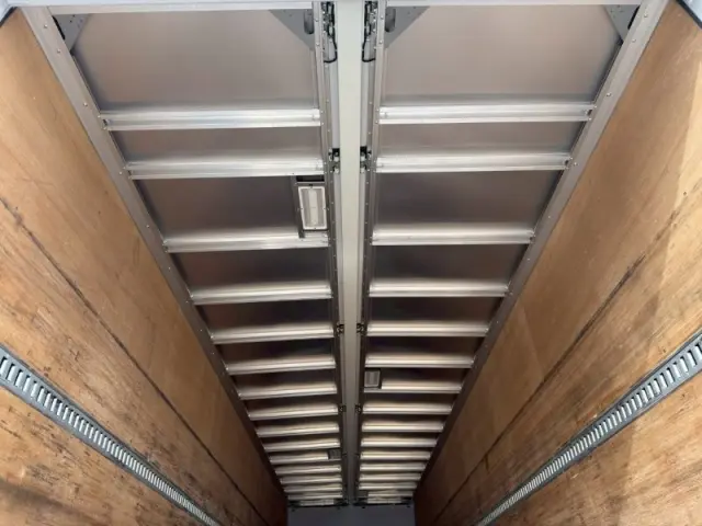 ＵＤ クオン 2PG-CG5CA(8x4)の写真15