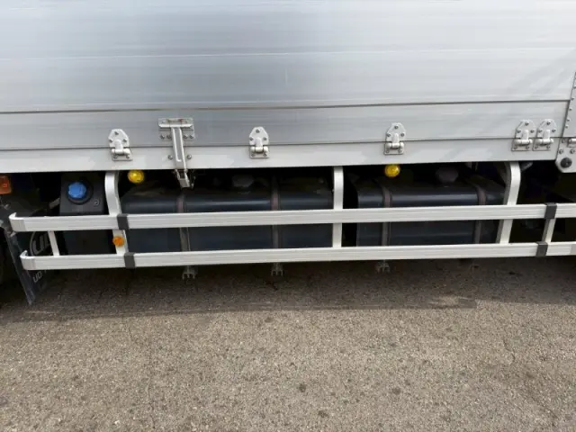 ＵＤ クオン 2PG-CG5CA(8x4)の写真23