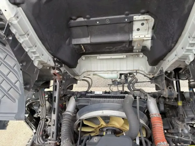 ＵＤ クオン 2PG-CG5CA(8x4)の写真29