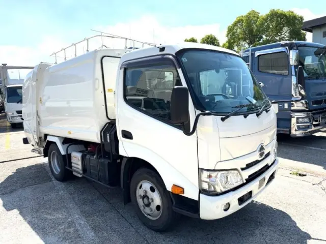 日野 デュトロ 2RG-XZU605X(2WD)の写真2