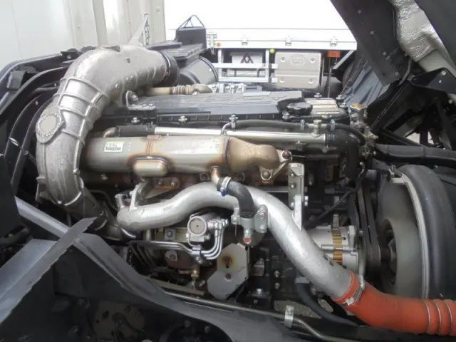 三菱 ファイター QKG-FK72FZの写真12