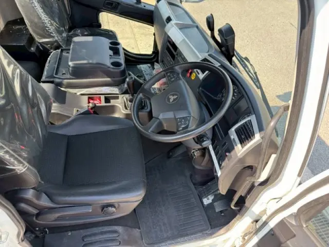 三菱 ファイター 2KG-FK72FYの写真22
