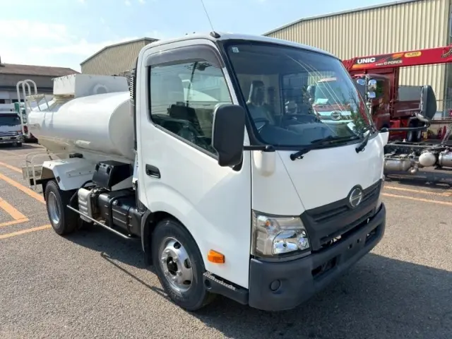 日野 デュトロ 2KG-XZU700M(2WD)の写真2