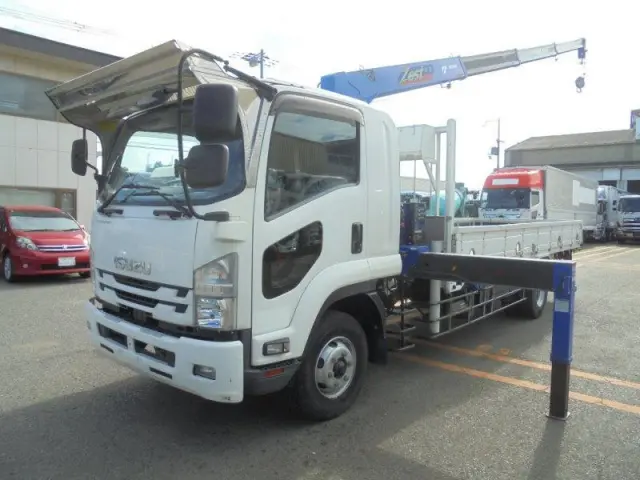 いすゞ フォワード 2RG-FSR90S2(2WD)の写真1