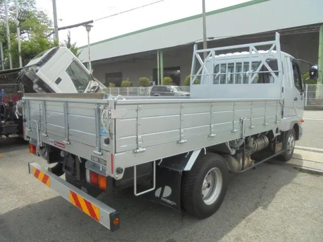 三菱 ファイター 2KG-FK61F(2WD)の写真3