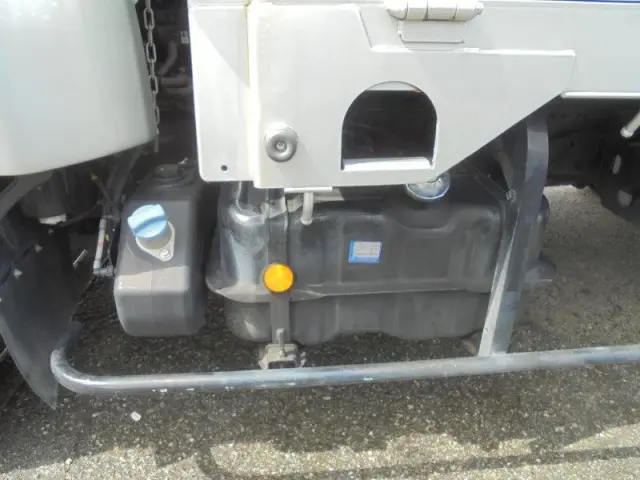 三菱 ファイター 2KG-FK61F(2WD)の写真9