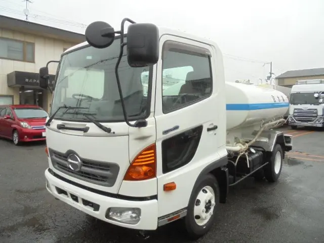日野 レンジャー TKG-FC9JCAP(2WD)の写真1