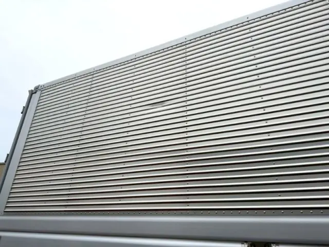 日野 プロフィア 2DG-FR1AHG(6x2)の写真25
