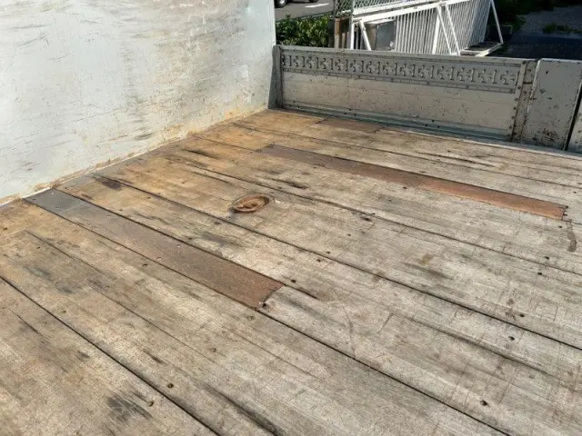 いすゞ ギガ 2PG-CYJ77C(8x4)の写真18