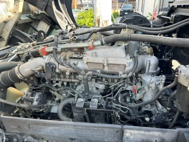 いすゞ ギガ 2PG-CYJ77C(8x4)の写真19