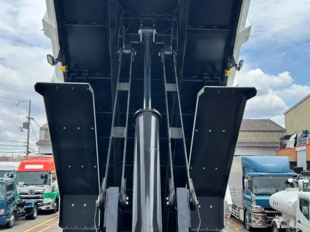 三菱 スーパーグレート 2KG-FV70HZ(6x4)の写真14