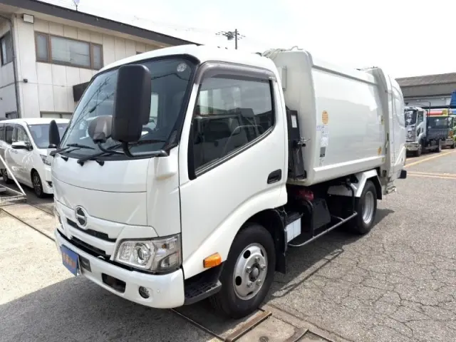 日野 デュトロ 2RG-XZU605X(2WD)の写真1
