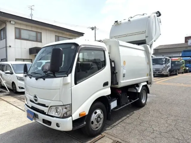 日野 デュトロ 2RG-XZU605X(2WD)の写真5