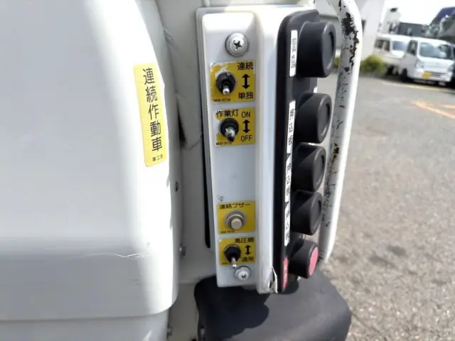 日野 デュトロ 2RG-XZU605X(2WD)の写真18