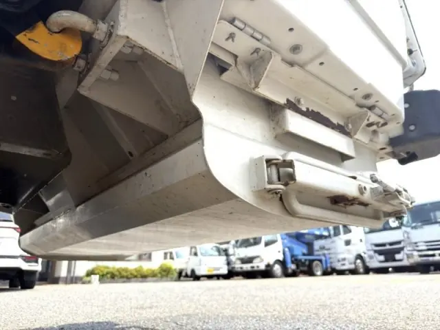 日野 デュトロ 2RG-XZU605X(2WD)の写真19