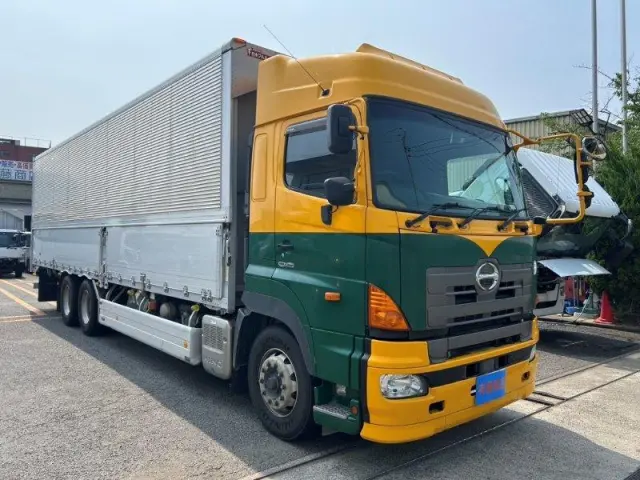 日野 プロフィア QPG-FR1EXEG(6x2)の写真2