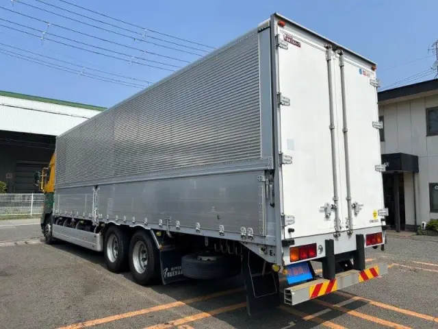 日野 プロフィア QPG-FR1EXEG(6x2)の写真4